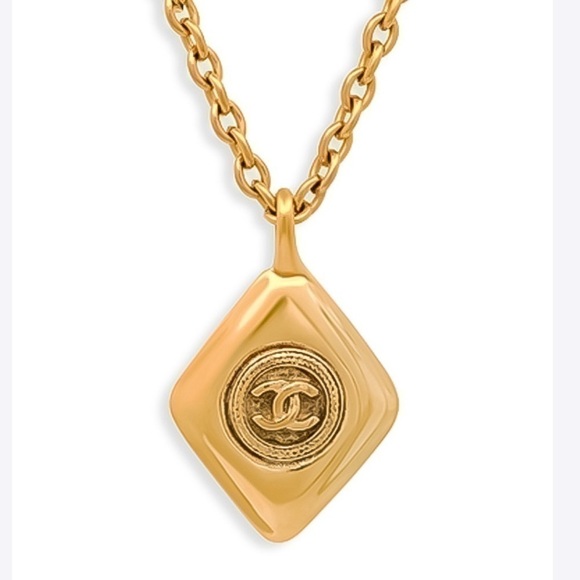 Chanel Vintage Diamond Shaped CC Charm Necklace - Picture 7 of 10